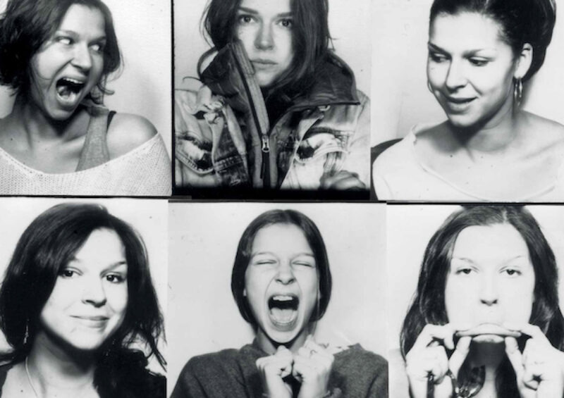 Lidija liest Leben Café Kairo Lorraine