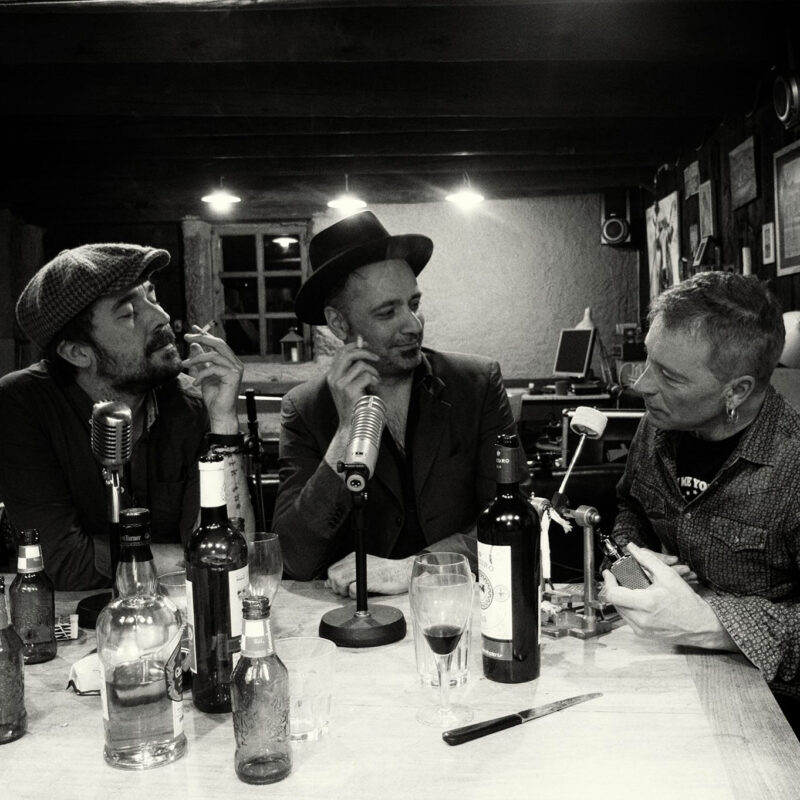 Los Gatillos Café Kairo Lorraine