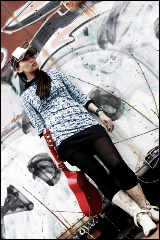 Nive Nielsen &amp; The Deer Children Café Kairo Lorraine