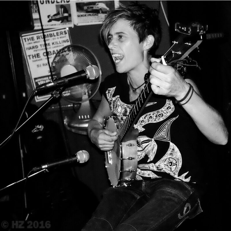 Nono and the Sinking Ship Café Kairo Lorraine